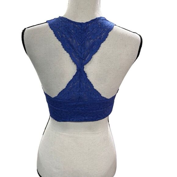 Free People Galloon lace, lacy racer back bralette - Picture 2 of 4